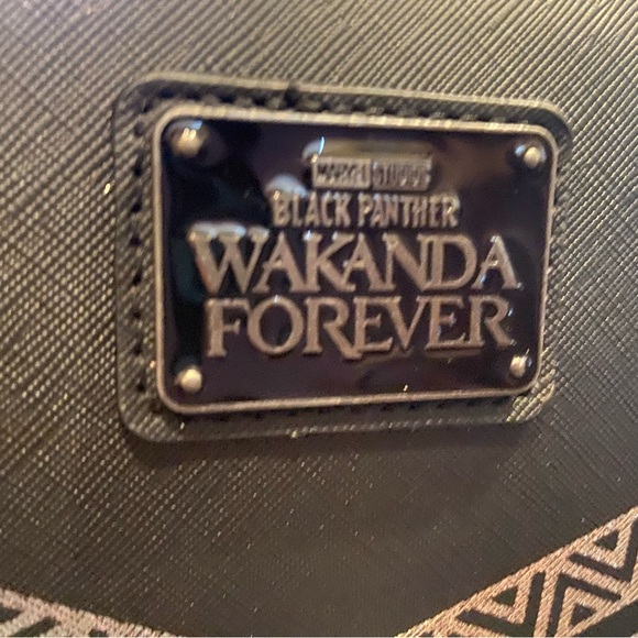 NWT! Marvel Loungefly Black Panther Green and Black Wakanda Forever Bag - Picture 3 of 6